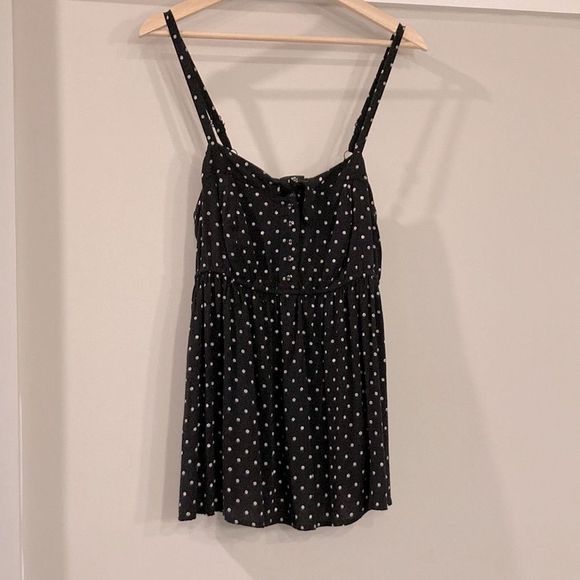 torrid Tops - Pin Up Style Polka Dot Top Size 00!
